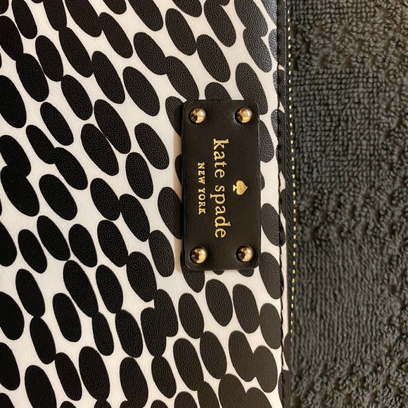 Authentic Kate Spade wallet - large - Picture 3 of 6